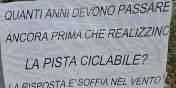 Cagliari, il medico sportivo Alessandro Boi: «Quella pista ciclabile interrotta è uno spreco. Facciamo una gara per protesta»