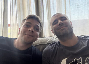 Alessandro Di Battista: “Sto molto meglio e finalmente sono a casa!”