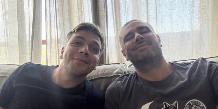 Alessandro Di Battista: “Sto molto meglio e finalmente sono a casa!”