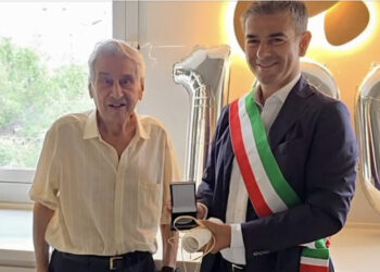 Cagliari, Giuseppe Spissu compie 100 anni: gli auguri del sindaco Massimo Zedda