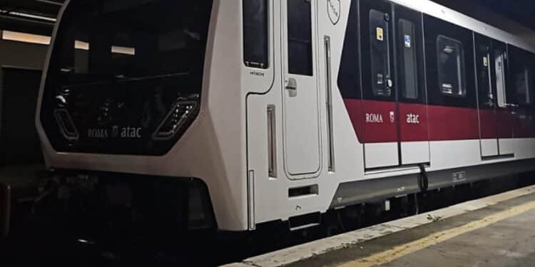 Tragedia in metro: uomo travolto e ucciso da un treno