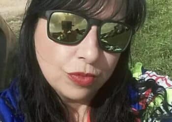 Sestu piange Simona Molinas, la fotografa appassionata dei motori: “Nel tuo cuore c’era tanto amore”