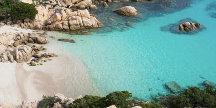 Turismo, la Sardegna per la prima volta entra nella prestigiosa lista “Where to Go” delle destinazioni consigliate per il 2027