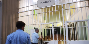 Boss mafiosi, Sardegna violata mentre i politici si incolpano a vicenda: non solo allarme sicurezza, è emergenza sanità