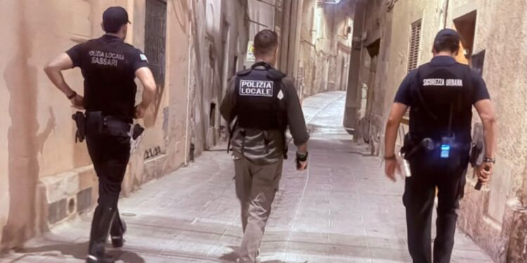 Sicurezza nel centro storico, attivato a Sassari in via sperimentale il presidio notturno della Polizia locale