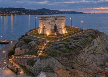 Bosa, nuova vita per la Torre aragonese: aggiudicati i lavori di recupero