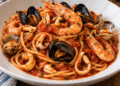 La cultura nel piatto: spaghetti allo scoglio in Autunno