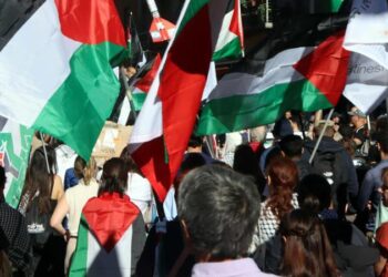 In migliaia per la Palestina fra le piazze e le strade al centro di Cagliari
