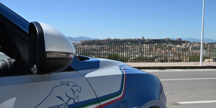 Cagliari, si finge Carabiniere e rapina un anziano: arrestato un 42enne