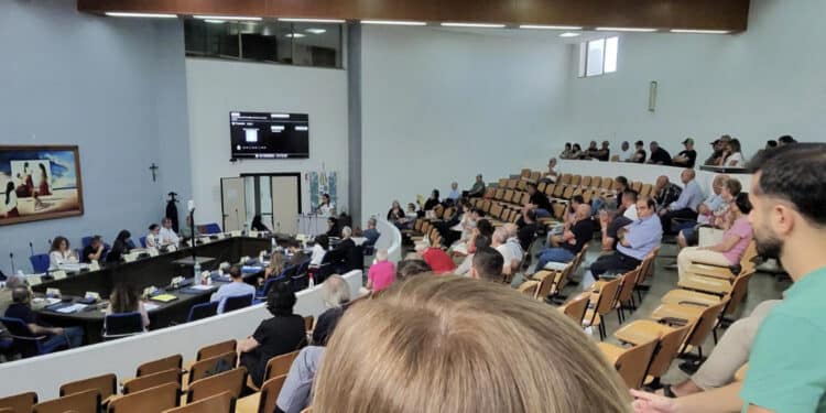 Sinnai, in Consiglio Comunale esplode la protesta dei cittadini contro i rincari TARI