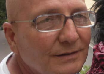 Operaio ritrovato in fin di vita in strada, la famiglia: “Vogliamo la verità”