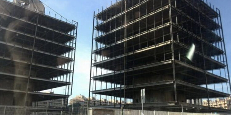 Cagliari, il futuro del centro commerciale Monreale appeso a cinque risposte: “Senza certezze nessuno investirà milioni”