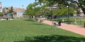 Assemini, bambini scatenati al parco disturbano e picchiano i più piccoli