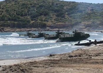 I giochi di guerra a Capo Teulada fanno scappare i turisti dalla Sardegna