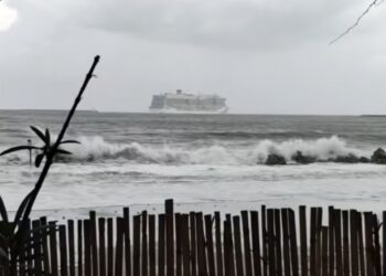 Cagliari, la spiaggia di Giorgino rischia di scomparire: è allarme dopo la mareggiata