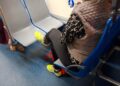 Cagliari: “Altro che ragazzini maleducati sul bus, guardate questa signora”