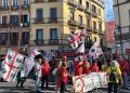No alle armi e stop al caro vita, a Cagliari migliaia in piazza fra slogan e striscioni