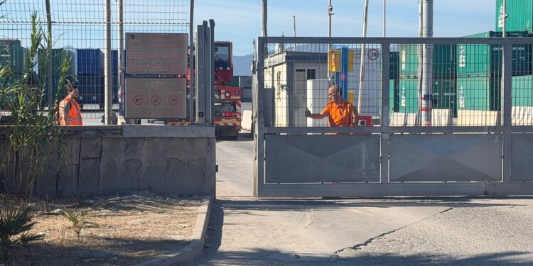Camionista morto a Porto Canale, il sindacato: “Situazione inaccettabile”