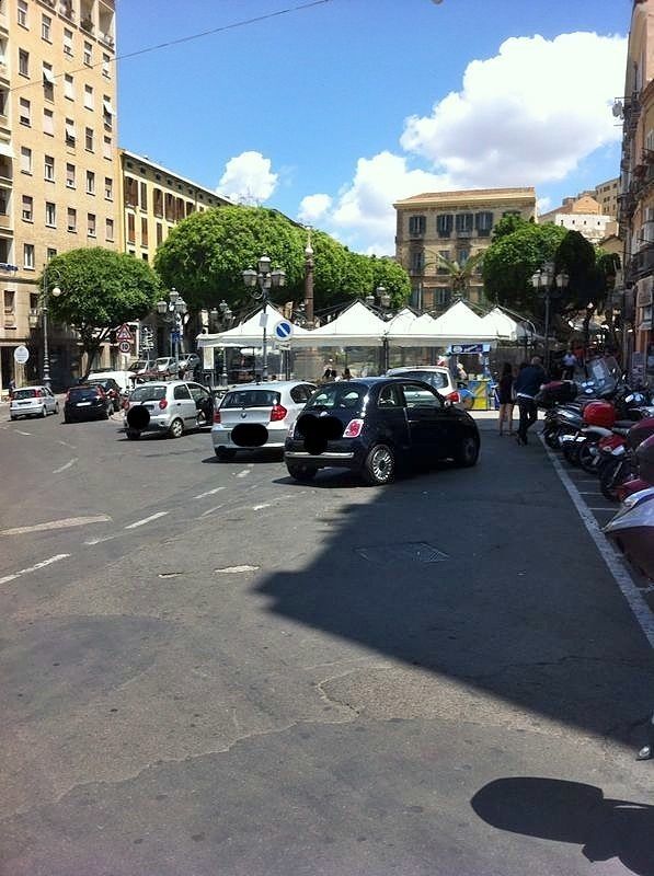 Cagliari, guerra alla sosta selvaggia in