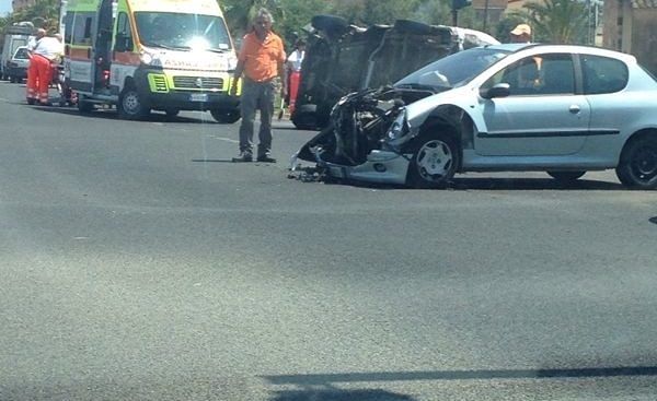 Assemini Brutto Incidente All ex K2 Testacoda Con Due Feriti 