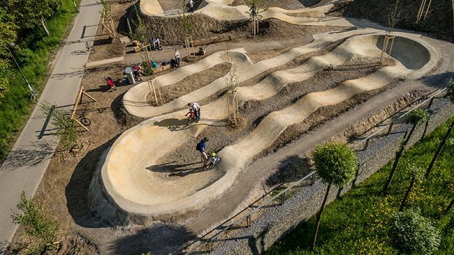 Circuito per acrobazie in bici, a Sant'Elia arriva il Pump Track - Casteddu  On line
