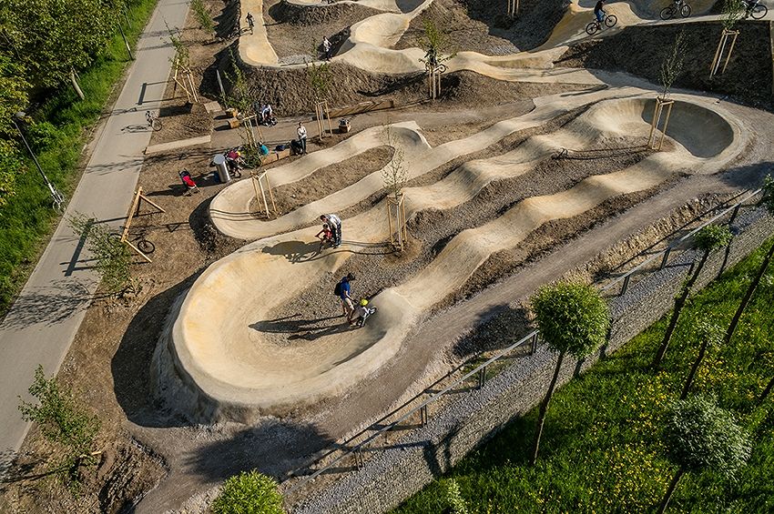 Circuito per acrobazie in bici, a Sant'Elia arriva il Pump Track - Casteddu  On line