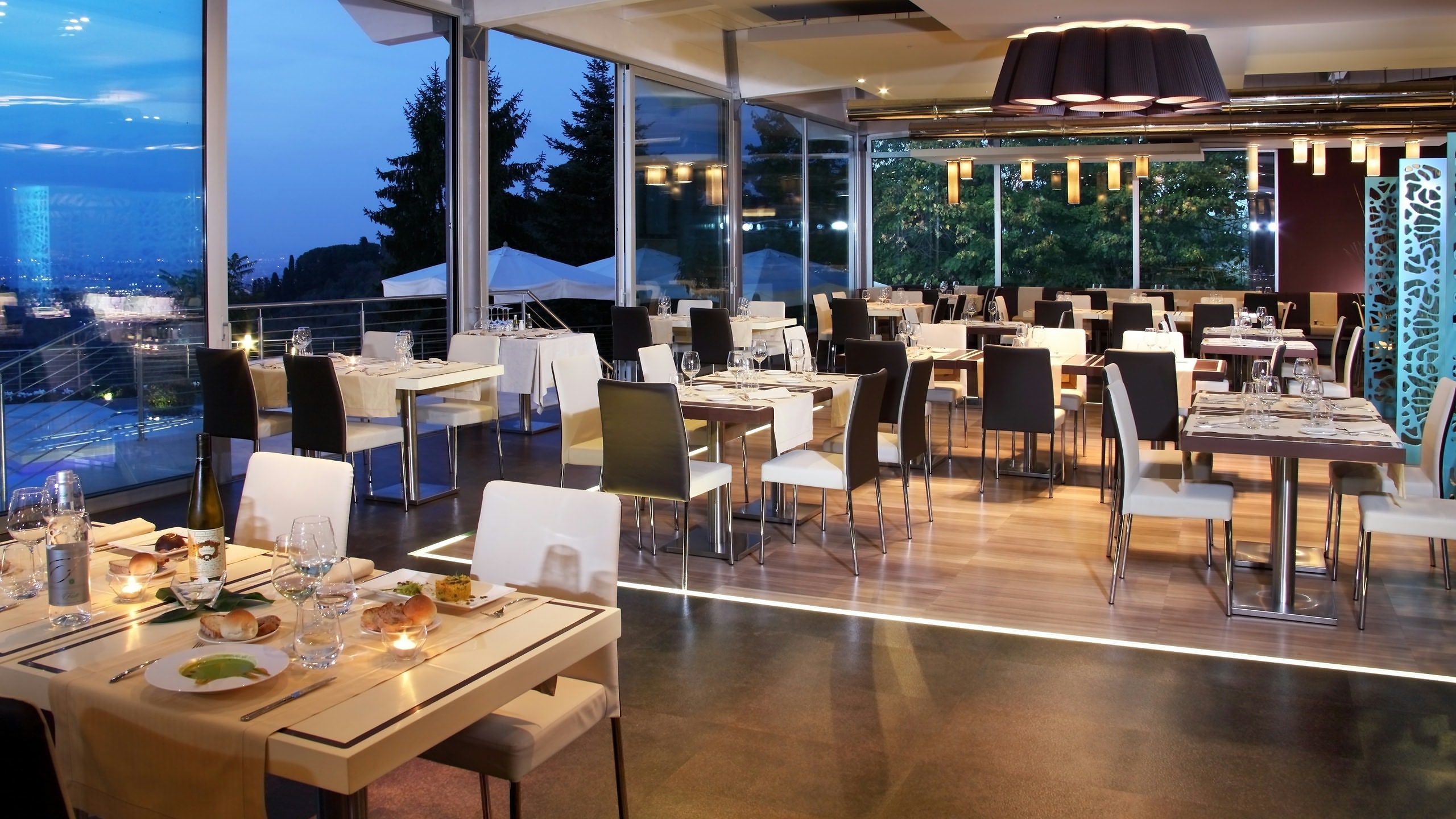 Boom bar a Cagliari sono 196. Aperitivi e wifi, in stile nord Europa