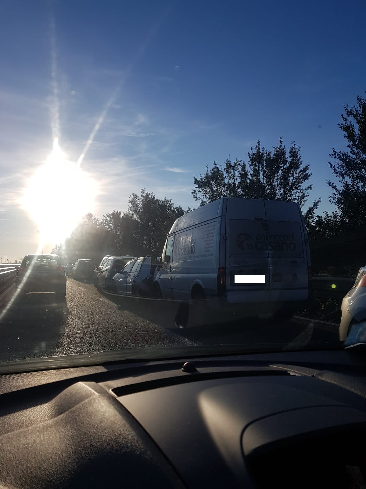 Assemini Maxi Tamponamento Sulla Ss 130 Coinvolte Numerose Auto Ci 