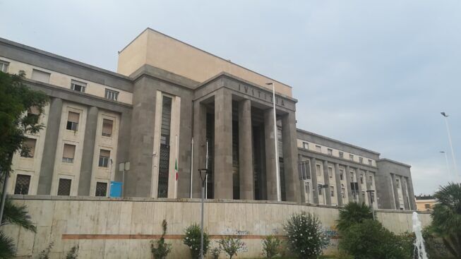 Tribunale-di-Cagliari-2018-1-653x367 Pranzo vietato di Sardara, 4 persone a processo per lo scandalo in pieno lockdown